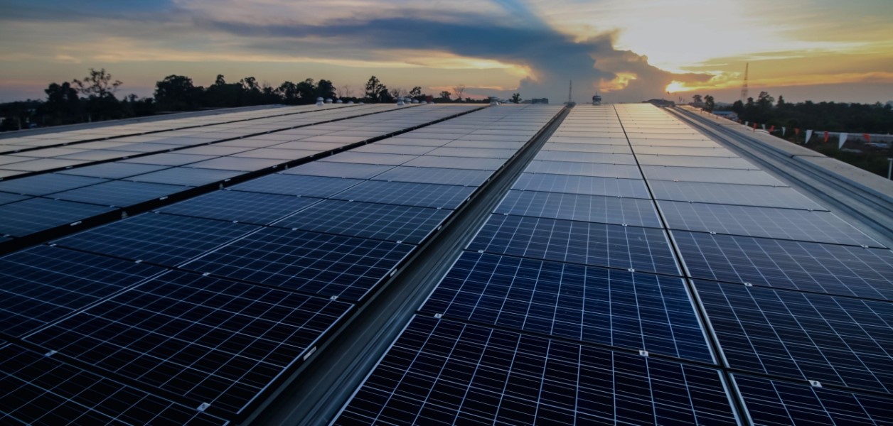 Residential Solar Roof Top Image